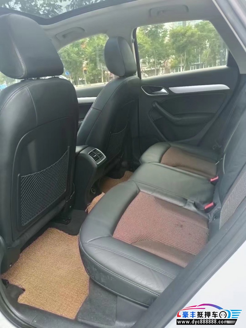 17年奥迪Q3轿车抵押车出售