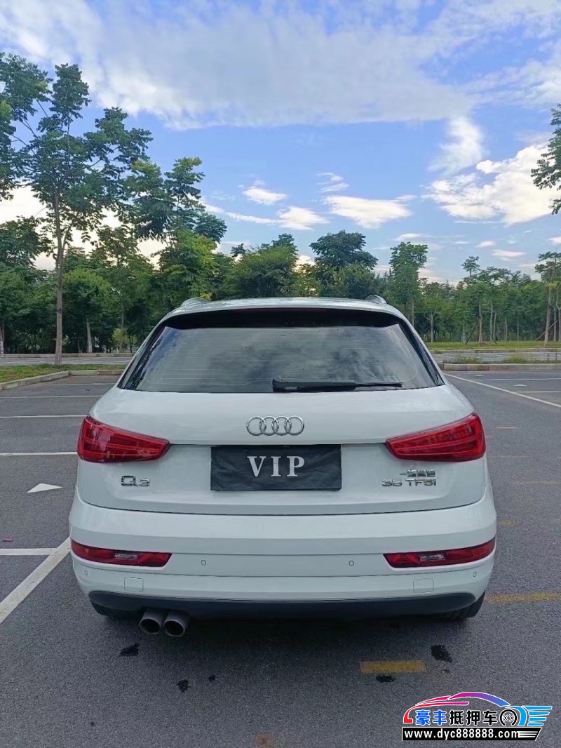 17年奥迪Q3轿车抵押车出售