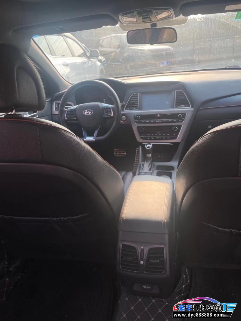 15年现代索纳塔九轿车抵押车出售