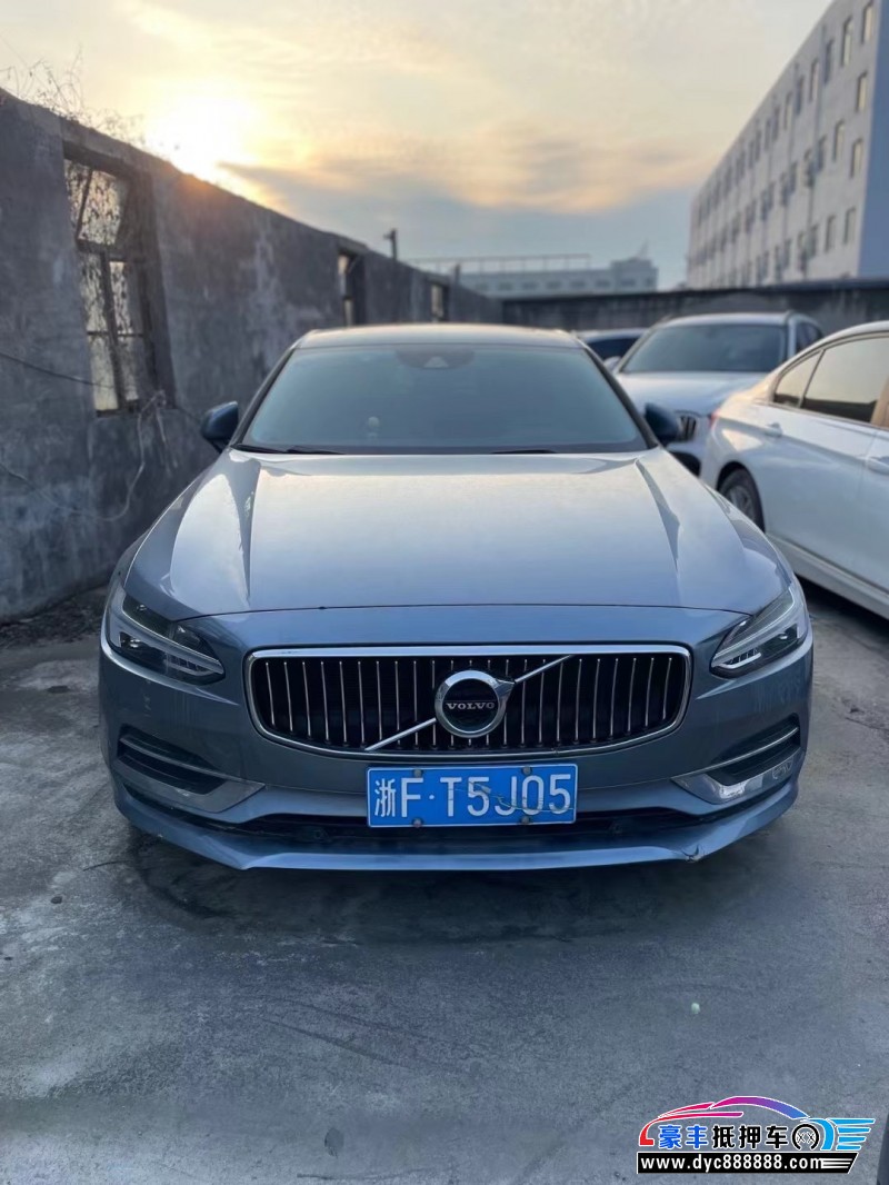 19年沃尔沃S90轿车抵押车出售
