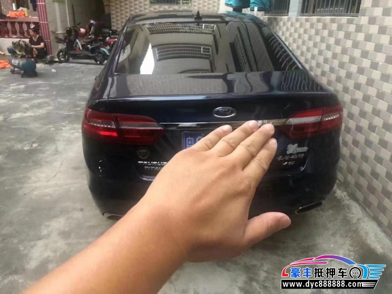 17年福特金牛座轿车抵押车出售