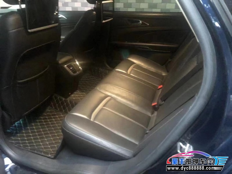 17年福特金牛座轿车抵押车出售