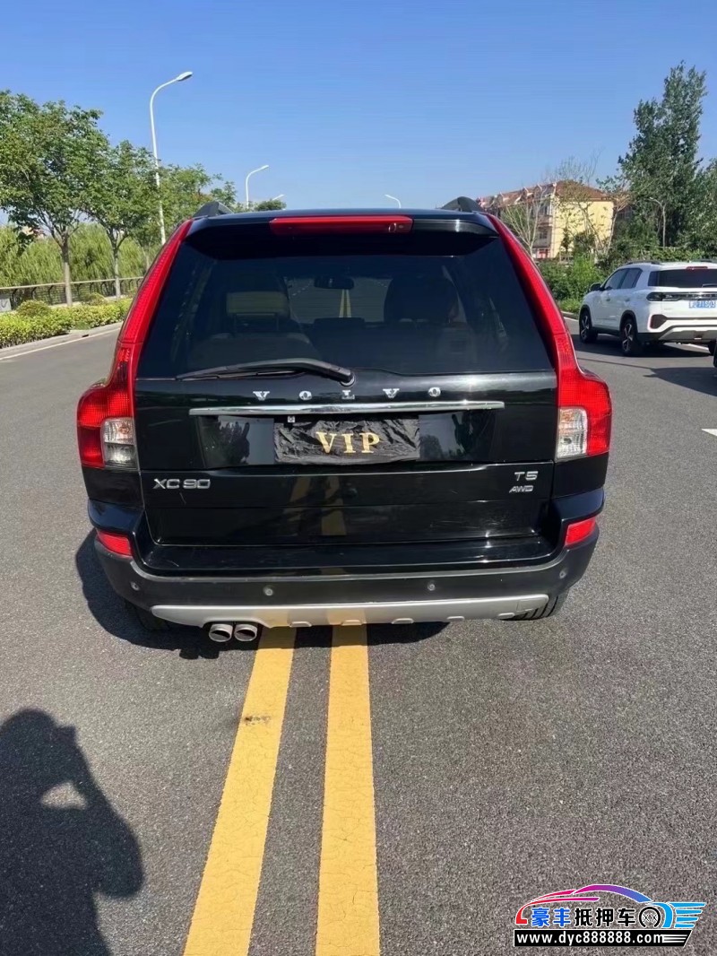 11年沃尔沃XC90轿车抵押车出售