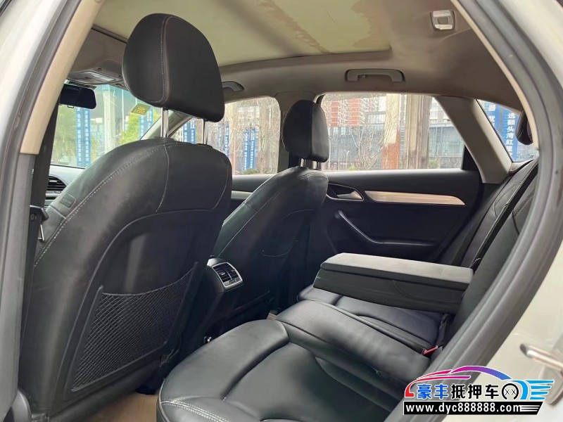 15年奥迪Q3轿车抵押车出售