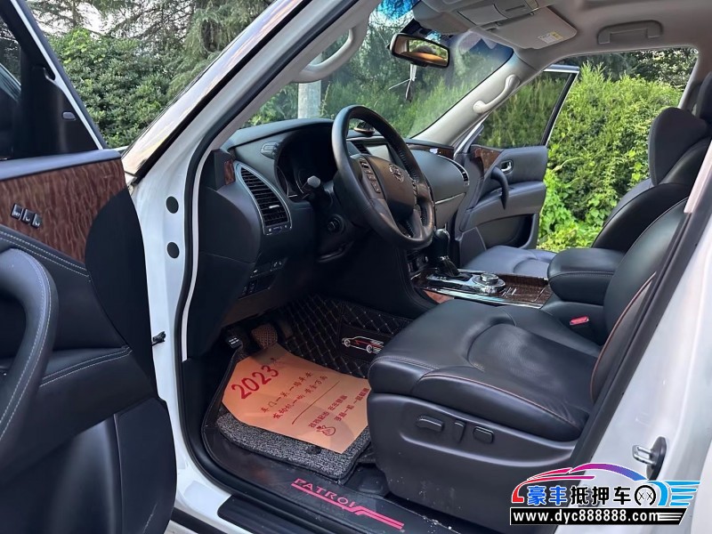 18年日产途乐轿车抵押车出售