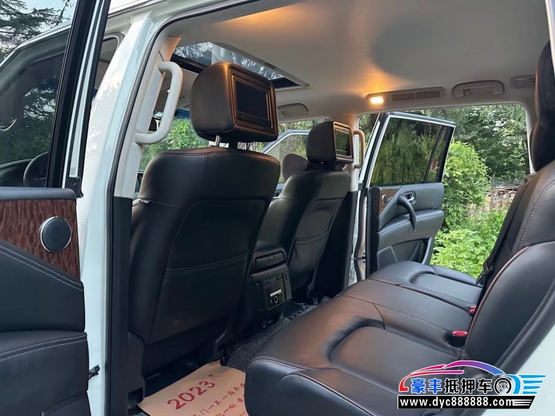 18年日产途乐轿车抵押车出售