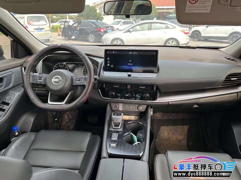 22年日产奇骏轿车抵押车出售