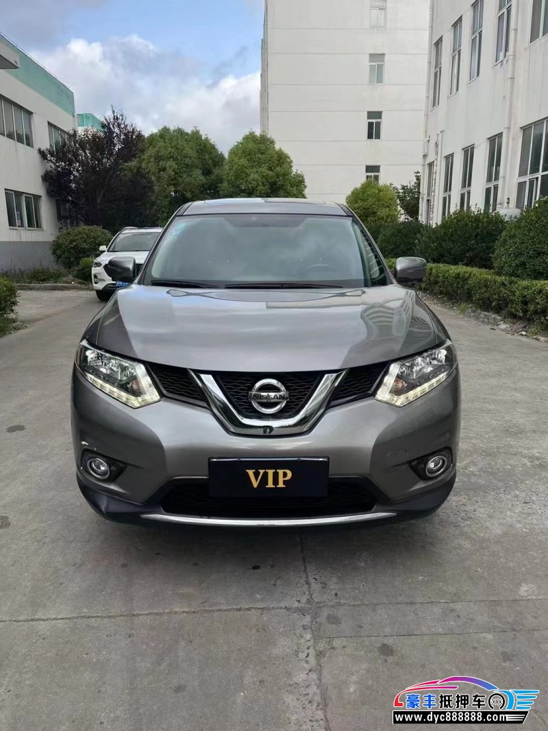 15年日产奇骏轿车抵押车出售