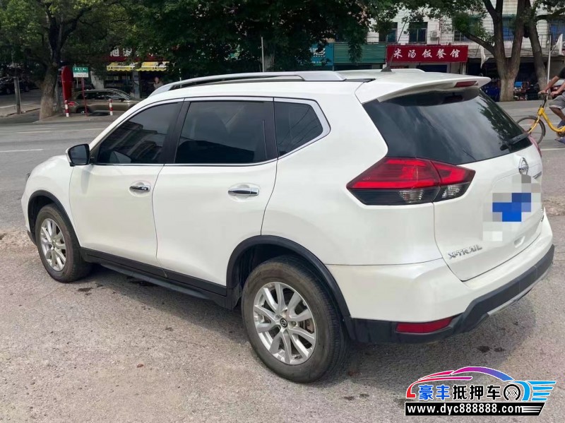 19年日产奇骏轿车抵押车出售