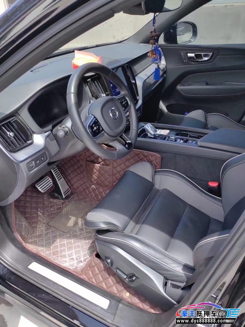 20年沃尔沃XC60SUV抵押车出售