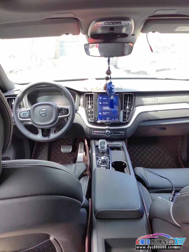 20年沃尔沃XC60SUV抵押车出售