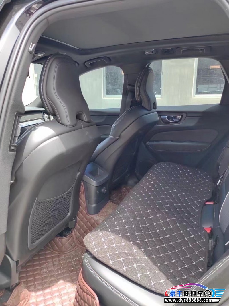 20年沃尔沃XC60SUV抵押车出售