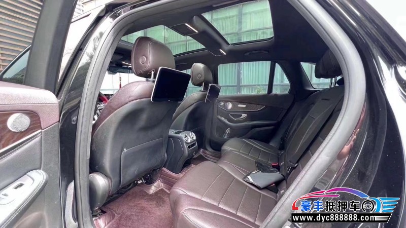 19年奔驰GLCSUV抵押车出售