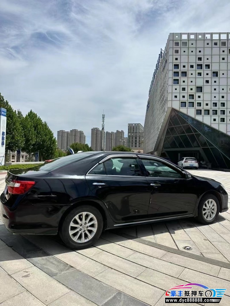 14年丰田凯美瑞轿车抵押车出售