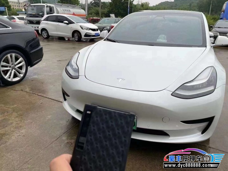 20年特斯拉MODEL 3轿车抵押车出售