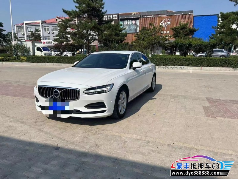 17年沃尔沃S90轿车抵押车出售