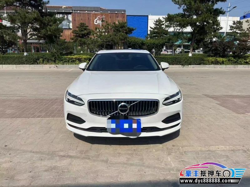 17年沃尔沃S90轿车抵押车出售