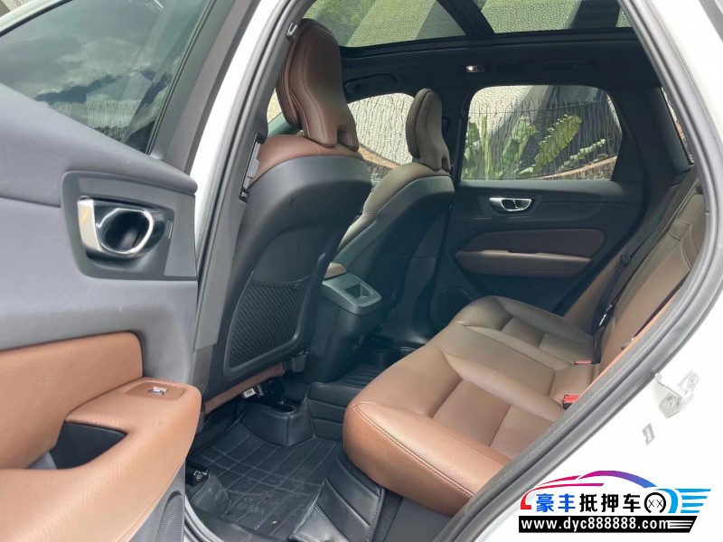 21年沃尔沃XC60轿车抵押车出售