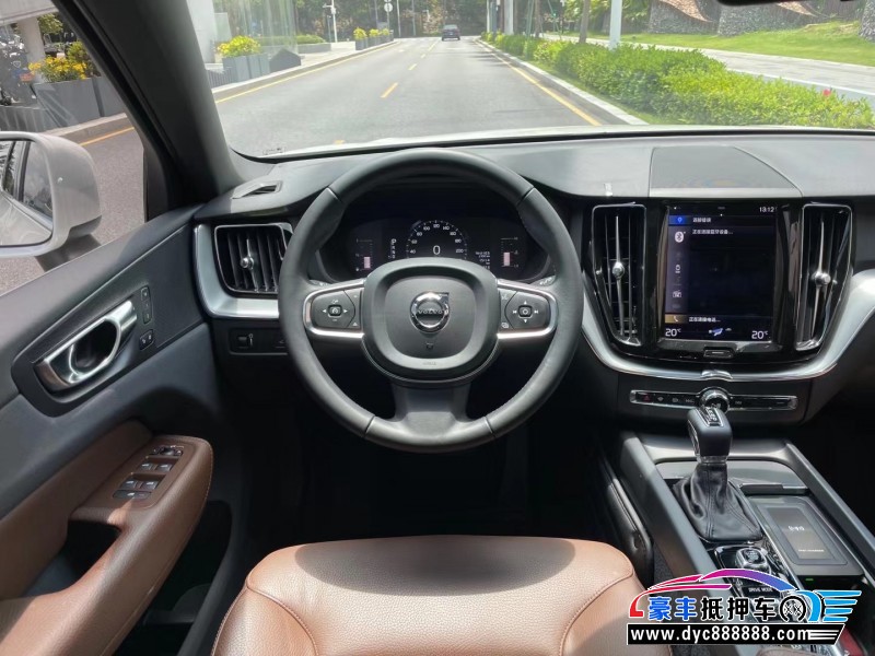 21年沃尔沃XC60轿车抵押车出售