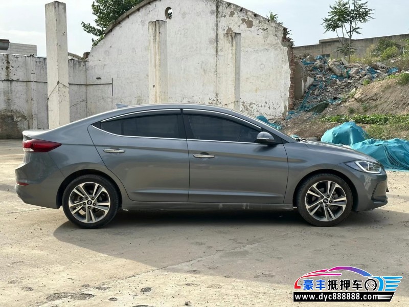 18年现代领动轿车抵押车出售