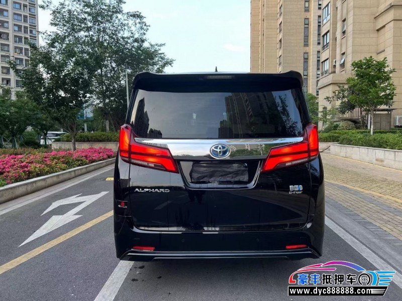 20年丰田埃尔法轿车抵押车出售