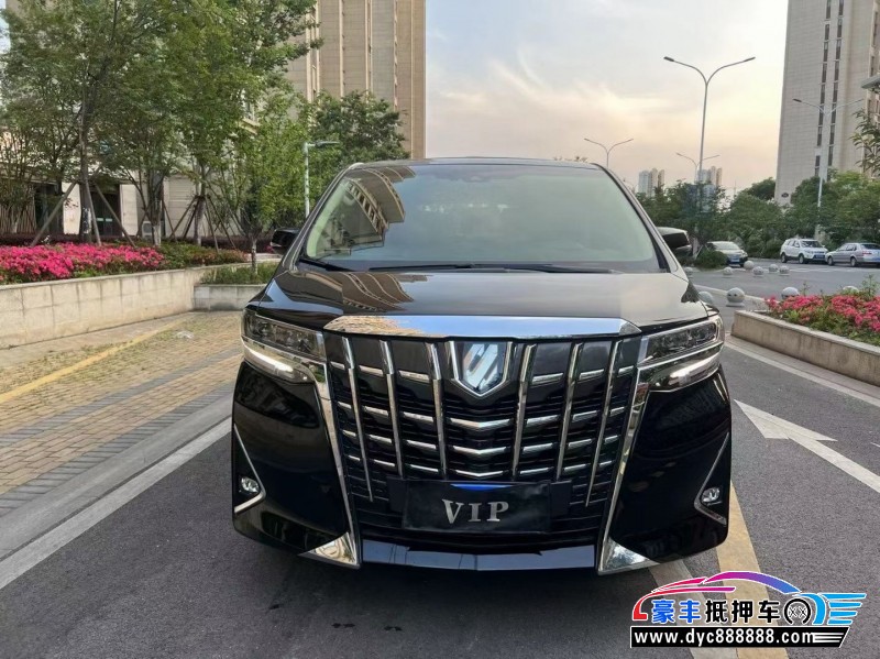 20年丰田埃尔法轿车抵押车出售