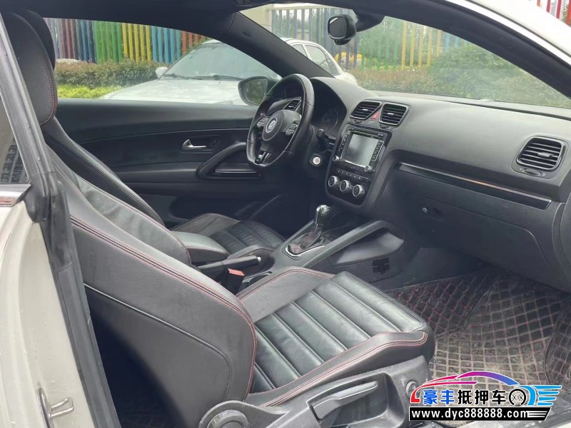 14年大众尚酷轿车抵押车出售