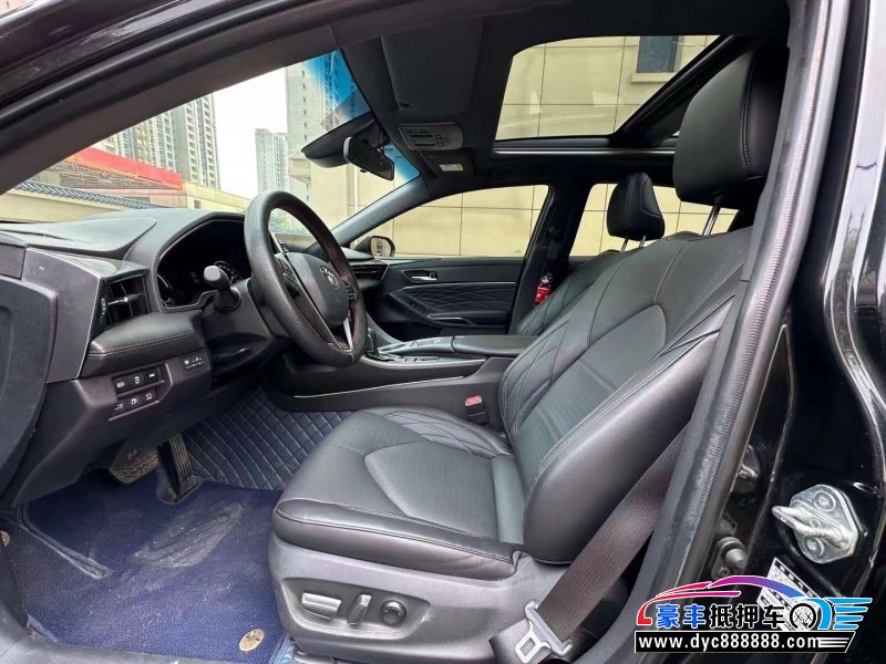 22年丰田亚洲龙轿车抵押车出售