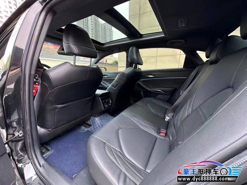 22年丰田亚洲龙轿车抵押车出售