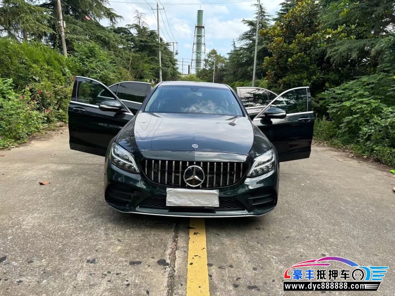 20年奔驰C轿车抵押车出售