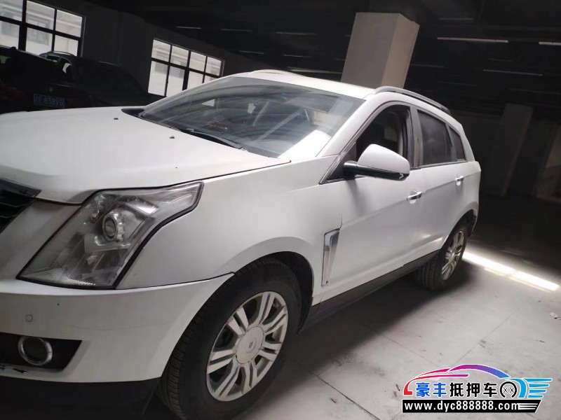 16年凯迪拉克SRX轿车抵押车出售