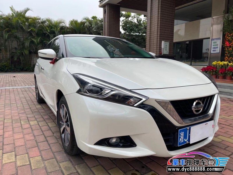 21年日产蓝鸟轿车抵押车出售