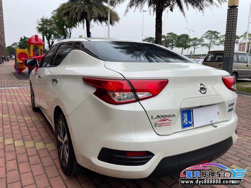 21年日产蓝鸟轿车抵押车出售