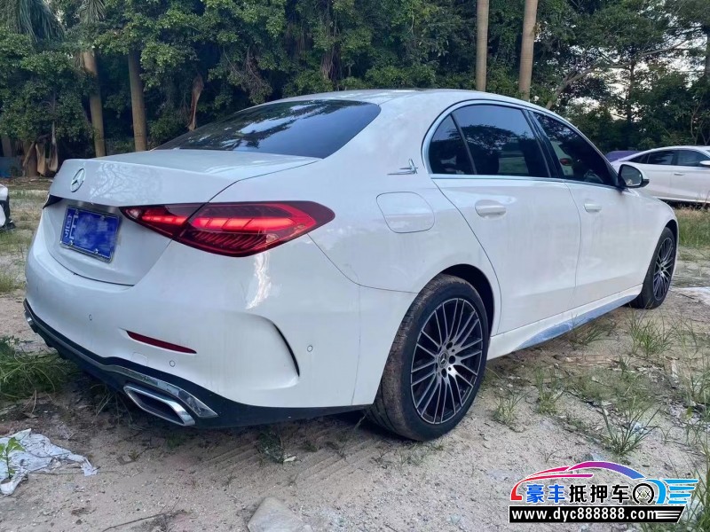 22年奔驰C轿车抵押车出售