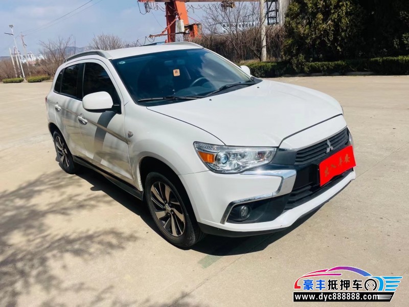 17年三菱帕杰罗·劲畅轿车抵押车出售