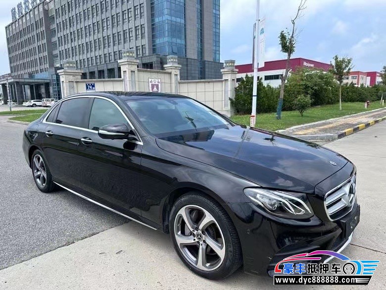 19年奔驰E轿车抵押车出售