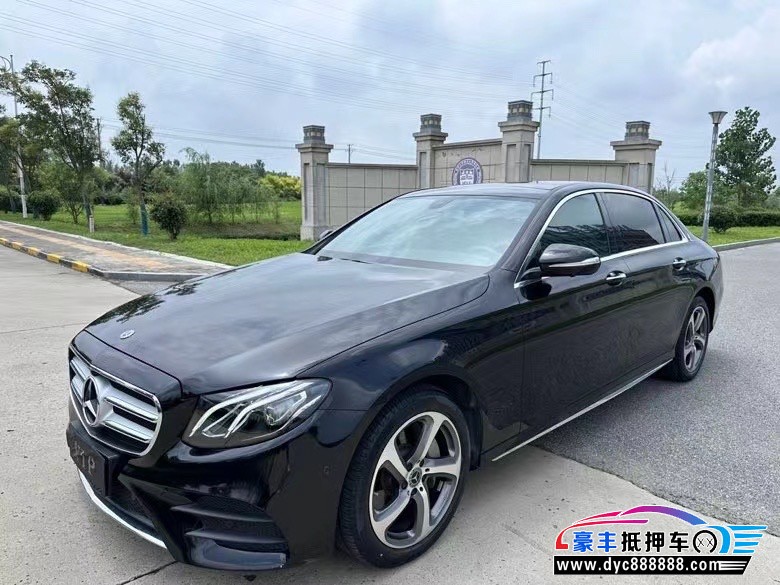 19年奔驰E轿车抵押车出售