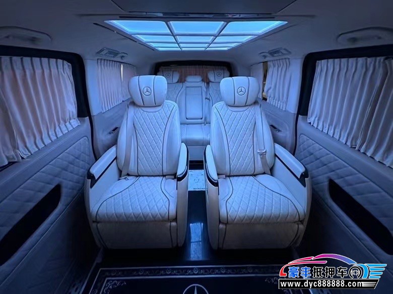 21年奔驰威霆(进口)轿车抵押车出售