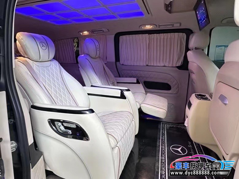 21年奔驰威霆(进口)轿车抵押车出售