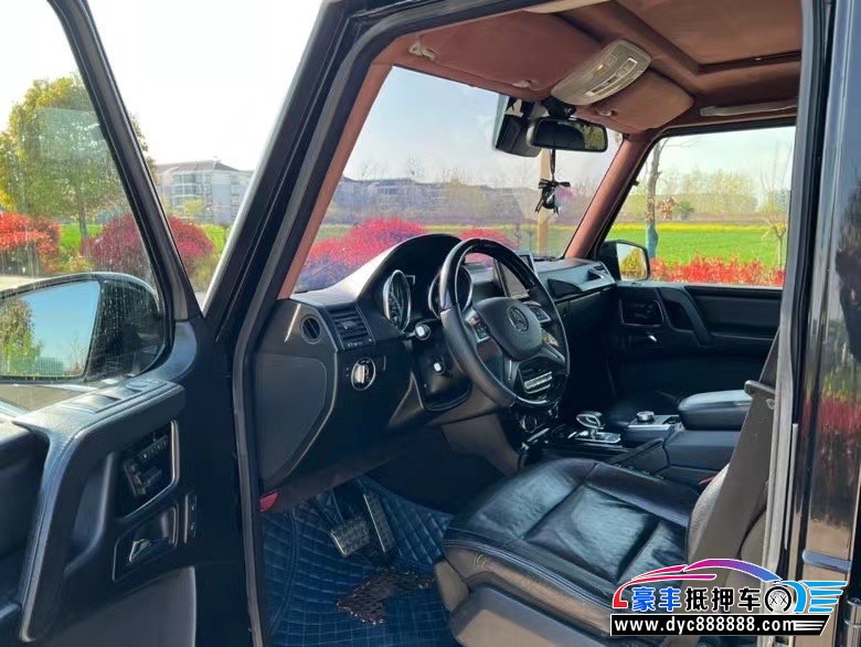 14年奔驰G轿车抵押车出售