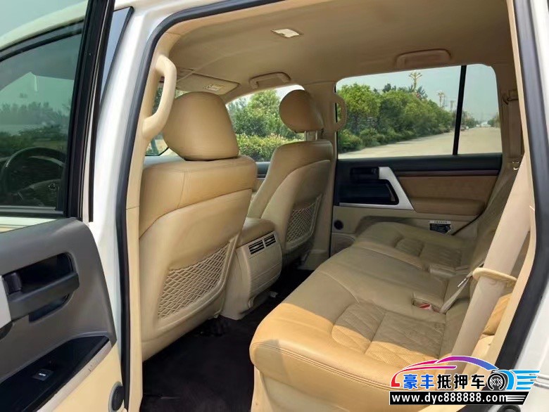 18年丰田FJ 酷路泽轿车抵押车出售