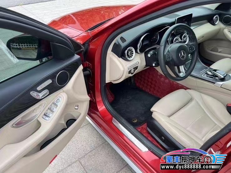 17年奔驰C轿车抵押车出售