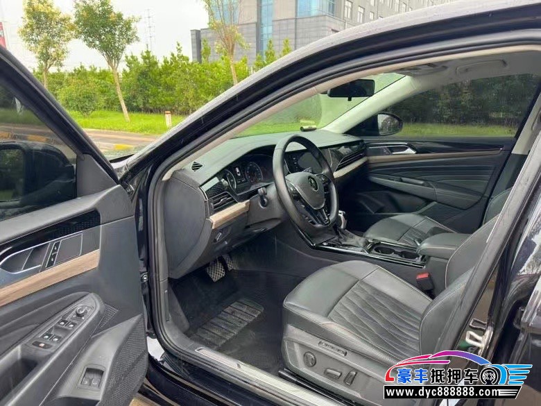 20年大众帕萨特轿车抵押车出售