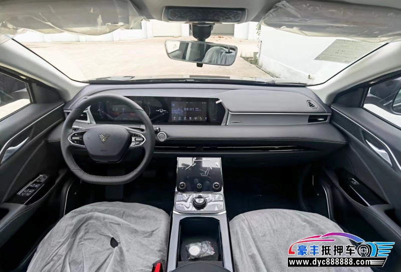 23年哪吒u-ll400SUV抵押车出售