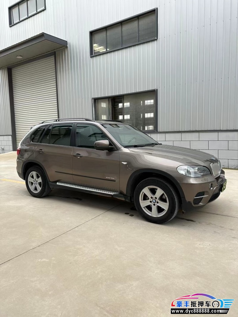 13年宝马X5SUV抵押车出售