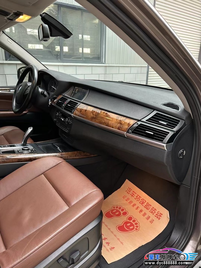 13年宝马X5SUV抵押车出售