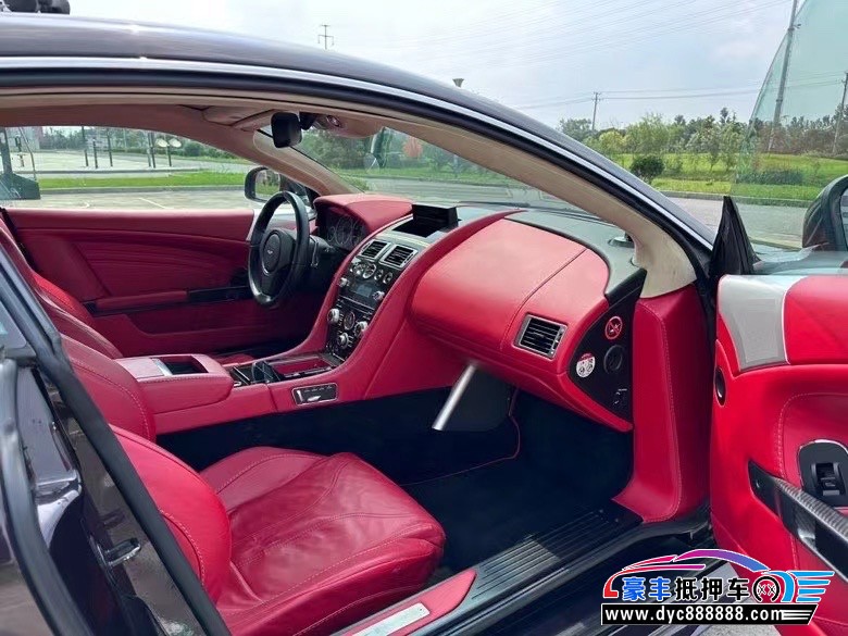 14年宾利飞驰轿车抵押车出售