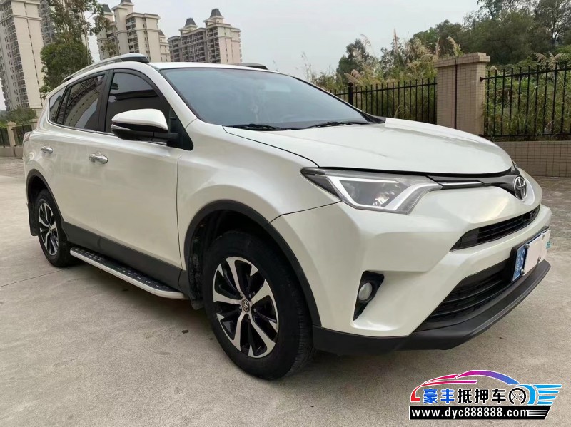 16年丰田RAV4荣放轿车抵押车出售