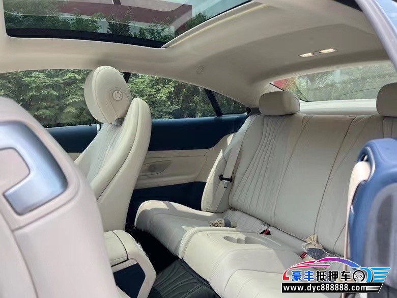 23年奔驰E轿车抵押车出售