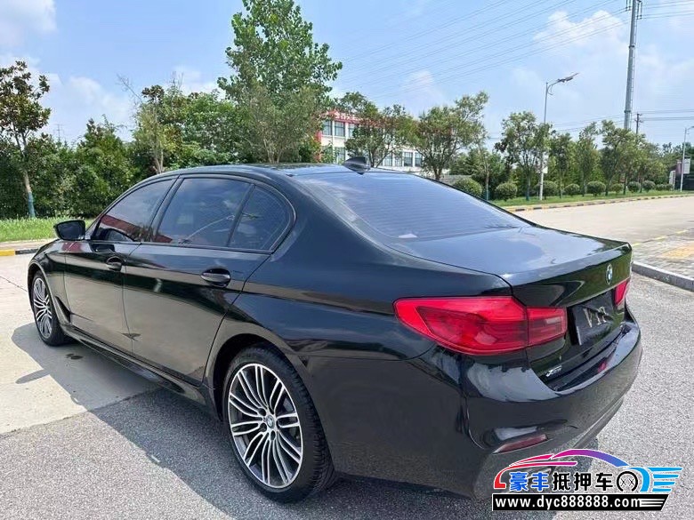 18年宝马5系轿车抵押车出售